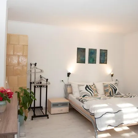 Figo Guest house *